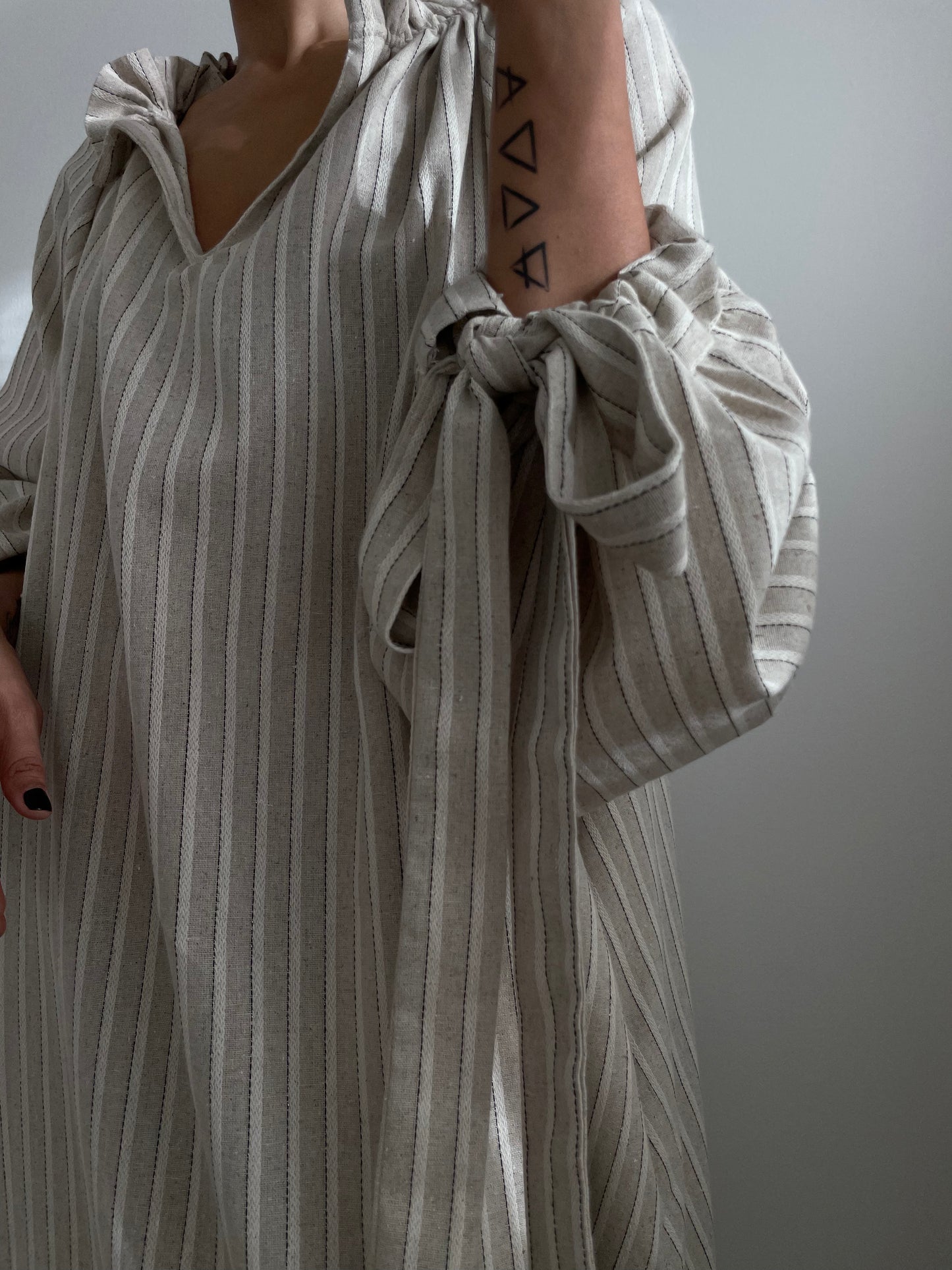 Lea Dress White Stripes